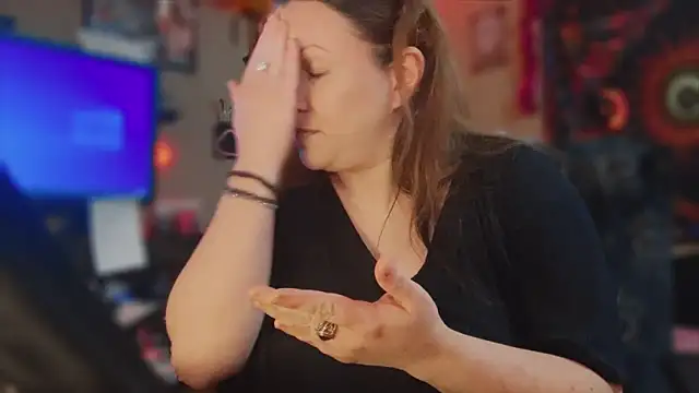 Snapshot of spunlikecottoncandy chatting on January 2025 05:31:01 PM spunlikecottoncandy online show from January 2025 05:31:01 PM