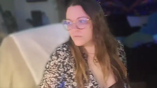 Snapshot of spunlikecottoncandy chatting on September 2025 08:53:02 PM spunlikecottoncandy online show from September 2025 08:53:02 PM