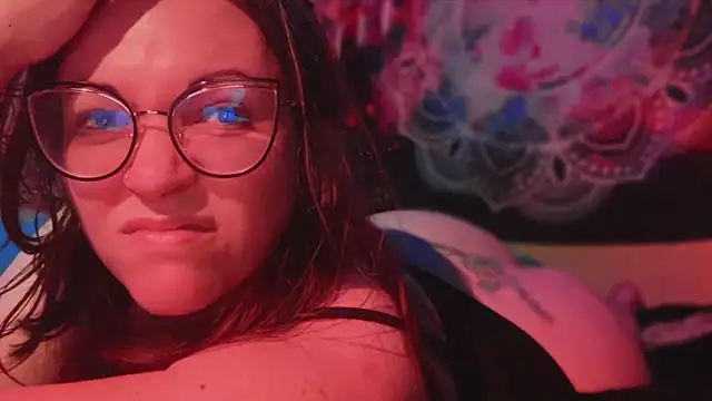 Snapshot of spunlikecottoncandy chatting on October 2025 08:00:02 AM spunlikecottoncandy online show from October 2025 08:00:02 AM