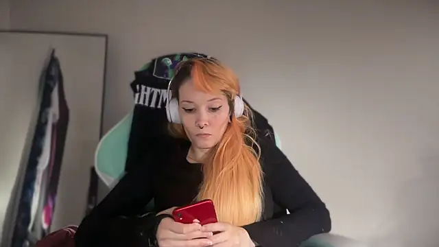 FRRANNKIE online show from February 2026 11:32:02 AM