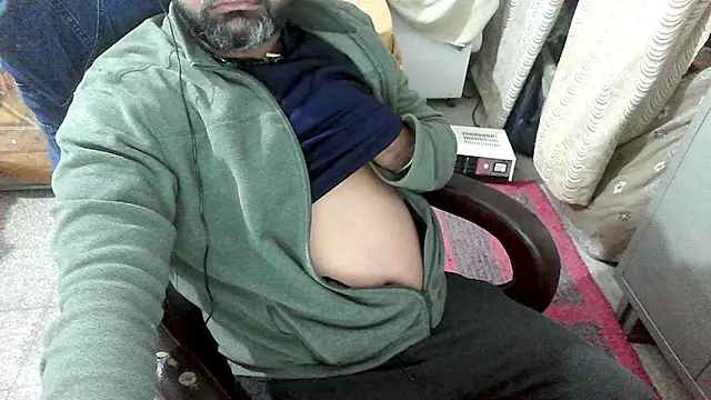 rentarob online show from December 2025 10:50:01 PM