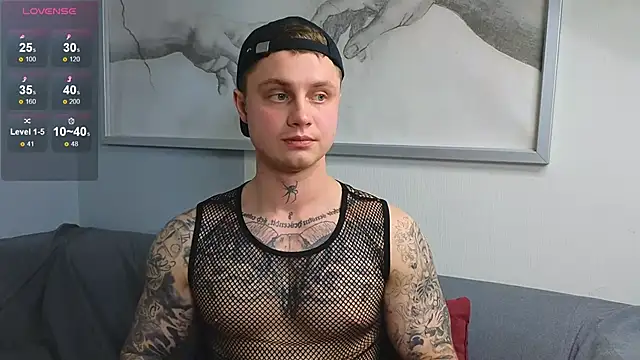 Snapshot of more__than__love chatting on March 2025 02:12:01 PM more than love online show from March 2025 02:12:01 PM