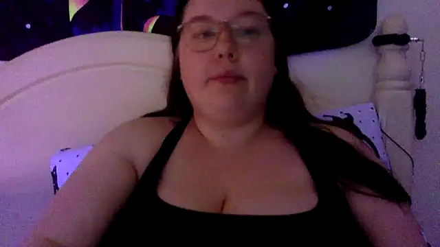 Sexycurvyemilyy online show from September 2025 10:21:02 PM