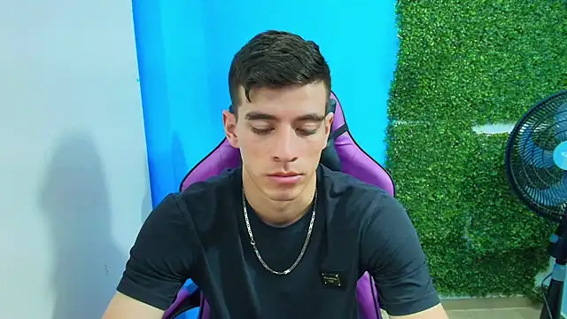 DEIBY BABY online show from January 2025 04:48:02 AM