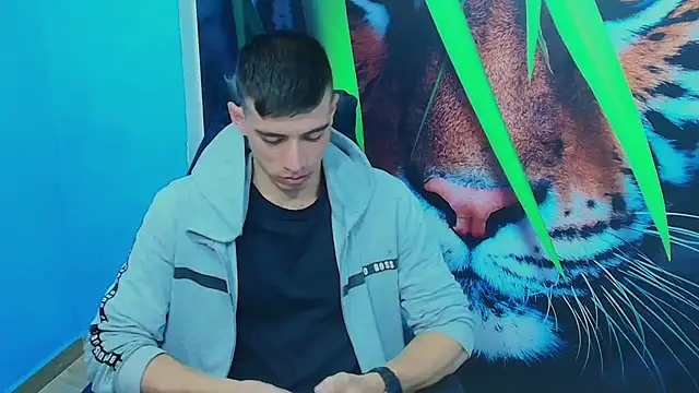 DEIBY BABY online show from October 2025 03:30:01 PM