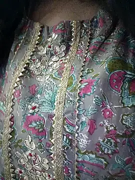 Sexybomb33 online show from December 2024 08:39:02 AM