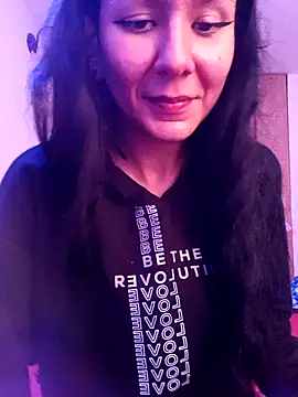 Snapshot of LissaThompsom chatting on December 2024 02:14:02 PM LissaThompsom online show from December 2024 02:14:02 PM