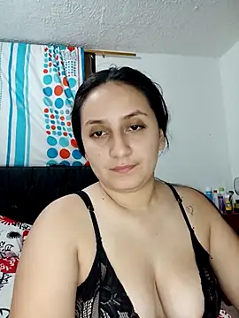 Snapshot of Angeelus2 chatting on March 2025 03:21:02 AM Angeelus2 online show from March 2025 03:21:02 AM