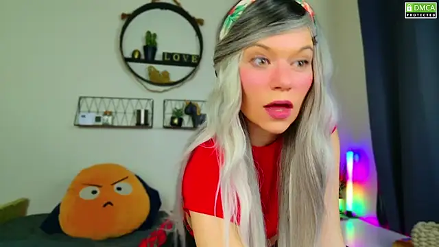 Kittychatte online show from December 2024 08:28:02 PM