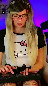 Kittychatte online show from June 2026 08:31:02 PM