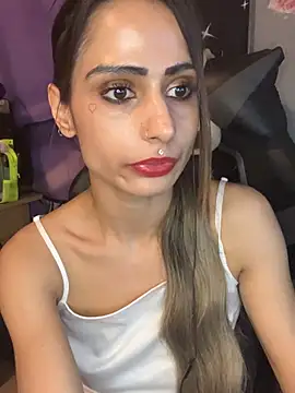 Snapshot of LaPetitechienne1 chatting on December 2024 02:35:01 AM LaPetitechienne1 online show from December 2024 02:35:01 AM