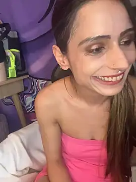 Snapshot of LaPetitechienne1 chatting on January 2025 01:01:01 PM LaPetitechienne1 online show from January 2025 01:01:01 PM