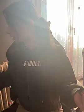 Snapshot of LaPetitechienne1 chatting on January 2025 02:00:02 PM LaPetitechienne1 online show from January 2025 02:00:02 PM