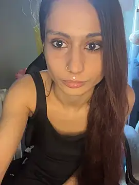 Snapshot of LaPetitechienne1 chatting on January 2025 08:19:01 AM LaPetitechienne1 online show from January 2025 08:19:01 AM