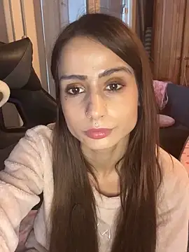 Snapshot of LaPetitechienne1 chatting on January 2025 02:24:02 PM LaPetitechienne1 online show from January 2025 02:24:02 PM