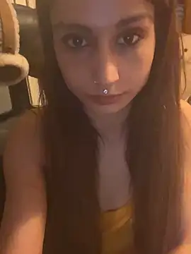 Snapshot of LaPetitechienne1 chatting on February 2025 08:57:01 PM LaPetitechienne1 online show from February 2025 08:57:01 PM