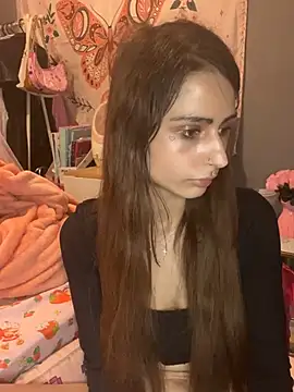 Snapshot of LaPetitechienne1 chatting on February 2025 12:19:02 AM LaPetitechienne1 online show from February 2025 12:19:02 AM