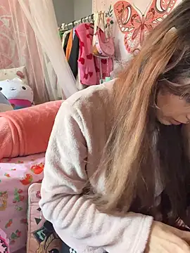 Snapshot of LaPetitechienne1 chatting on March 2025 12:25:02 PM LaPetitechienne1 online show from March 2025 12:25:02 PM