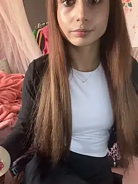 Snapshot of LaPetitechienne1 chatting on March 2025 07:47:02 AM LaPetitechienne1 online show from March 2025 07:47:02 AM