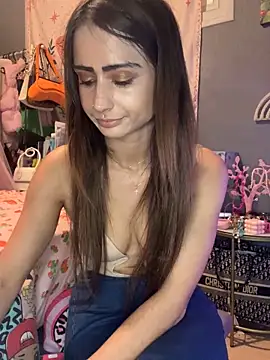 Snapshot of LaPetitechienne1 chatting on October 2025 05:23:02 PM LaPetitechienne1 online show from October 2025 05:23:02 PM