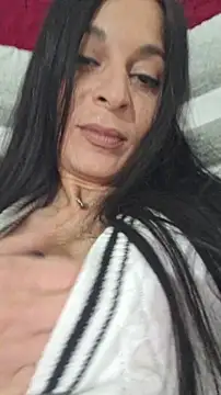 Snapshot of patatinahot87 chatting on February 2026 04:58:02 PM patatinahot87 online show from February 2026 04:58:02 PM