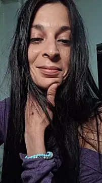 Snapshot of patatinahot87 chatting on April 2026 03:46:02 PM patatinahot87 online show from April 2026 03:46:02 PM