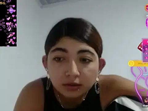 Snapshot of esteni chatting on January 2025 01:38:01 AM esteni online show from January 2025 01:38:01 AM