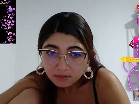 Snapshot of esteni chatting on January 2025 02:42:02 AM esteni online show from January 2025 02:42:02 AM