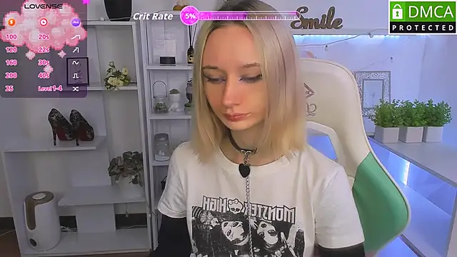 Katia Kim online show from September 2025 05:18:01 AM