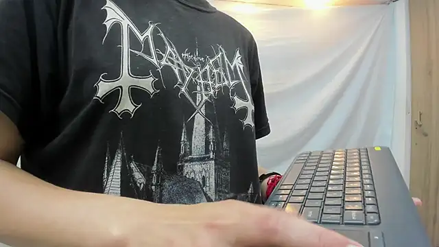 Mhelanny2 online show from February 2026 05:19:02 PM