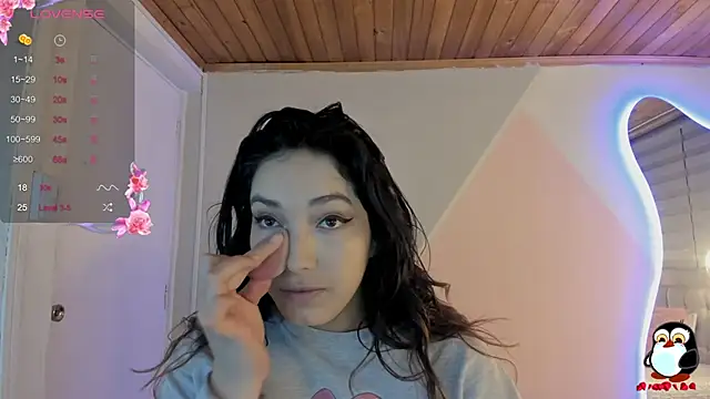 cristal  hot 1 online show from October 2025 05:39:02 AM