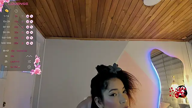 Snapshot of cristal__hot_1 chatting on June 2026 06:52:02 AM cristal hot 1 online show from June 2026 06:52:02 AM