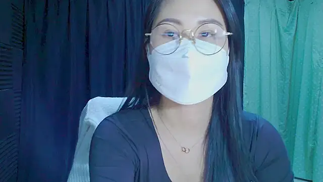 Snapshot of Su_rosie chatting on January 2025 03:56:02 AM Su rosie online show from January 2025 03:56:02 AM