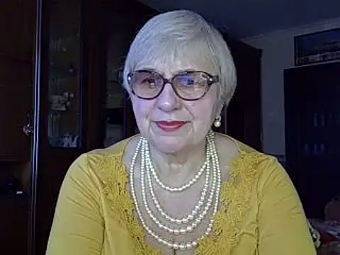 Snapshot of SweetCherry27 chatting on January 2025 02:21:01 PM SweetCherry27 online show from January 2025 02:21:01 PM