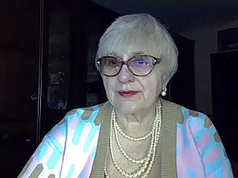 Snapshot of SweetCherry27 chatting on January 2025 03:26:02 PM SweetCherry27 online show from January 2025 03:26:02 PM