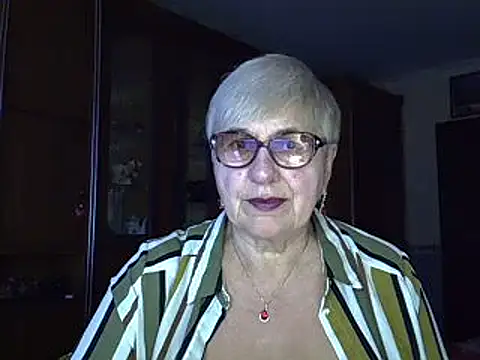 Snapshot of SweetCherry27 chatting on January 2025 02:36:01 PM SweetCherry27 online show from January 2025 02:36:01 PM