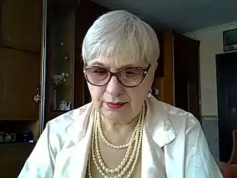 Snapshot of SweetCherry27 chatting on February 2025 09:51:02 AM SweetCherry27 online show from February 2025 09:51:02 AM