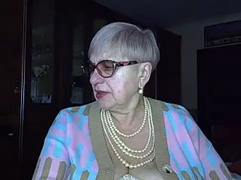 Snapshot of SweetCherry27 chatting on February 2025 05:09:01 PM SweetCherry27 online show from February 2025 05:09:01 PM