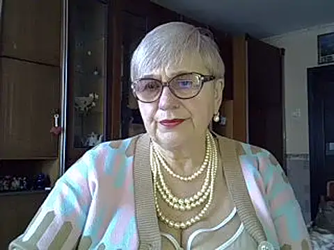 Snapshot of SweetCherry27 chatting on February 2025 08:09:02 AM SweetCherry27 online show from February 2025 08:09:02 AM