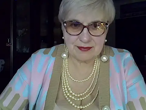 Snapshot of SweetCherry27 chatting on February 2025 04:51:01 PM SweetCherry27 online show from February 2025 04:51:01 PM