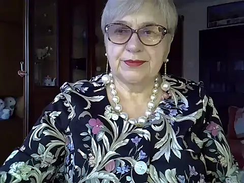 Snapshot of SweetCherry27 chatting on February 2025 05:12:02 AM SweetCherry27 online show from February 2025 05:12:02 AM