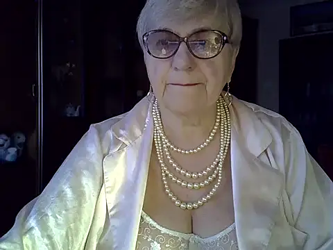Snapshot of SweetCherry27 chatting on February 2025 05:02:02 AM SweetCherry27 online show from February 2025 05:02:02 AM