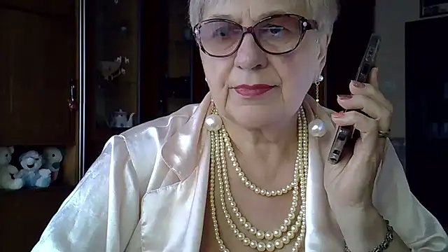 Snapshot of SweetCherry27 chatting on March 2025 10:45:02 AM SweetCherry27 online show from March 2025 10:45:02 AM