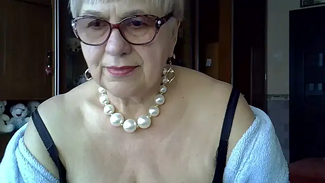 Snapshot of SweetCherry27 chatting on March 2025 08:49:02 AM SweetCherry27 online show from March 2025 08:49:02 AM