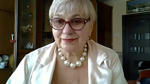 Snapshot of SweetCherry27 chatting on March 2025 12:22:01 PM SweetCherry27 online show from March 2025 12:22:01 PM