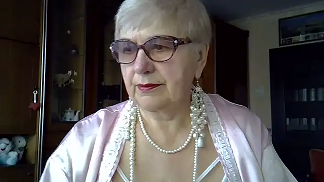 Snapshot of SweetCherry27 chatting on March 2025 05:17:02 AM SweetCherry27 online show from March 2025 05:17:02 AM