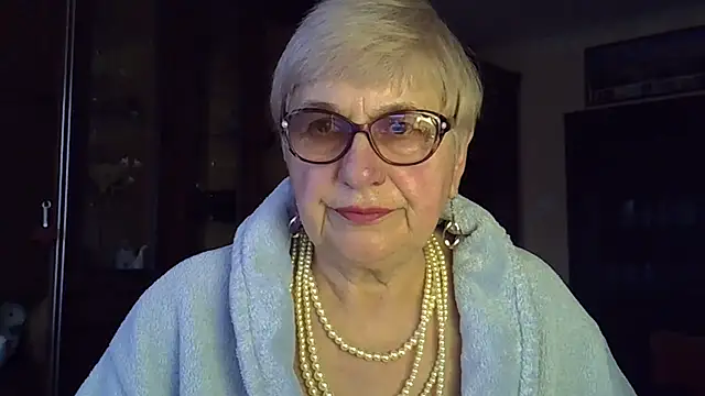 Snapshot of SweetCherry27 chatting on March 2025 03:56:01 PM SweetCherry27 online show from March 2025 03:56:01 PM