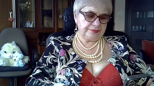 Snapshot of SweetCherry27 chatting on March 2025 02:52:02 PM SweetCherry27 online show from March 2025 02:52:02 PM