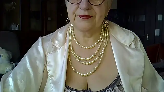Snapshot of SweetCherry27 chatting on March 2025 05:20:02 AM SweetCherry27 online show from March 2025 05:20:02 AM