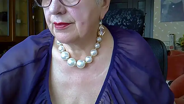Snapshot of SweetCherry27 chatting on March 2025 10:55:02 AM SweetCherry27 online show from March 2025 10:55:02 AM